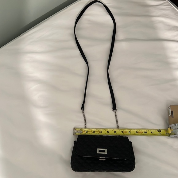 Small, black, sparkly handbag - Picture 2 of 5